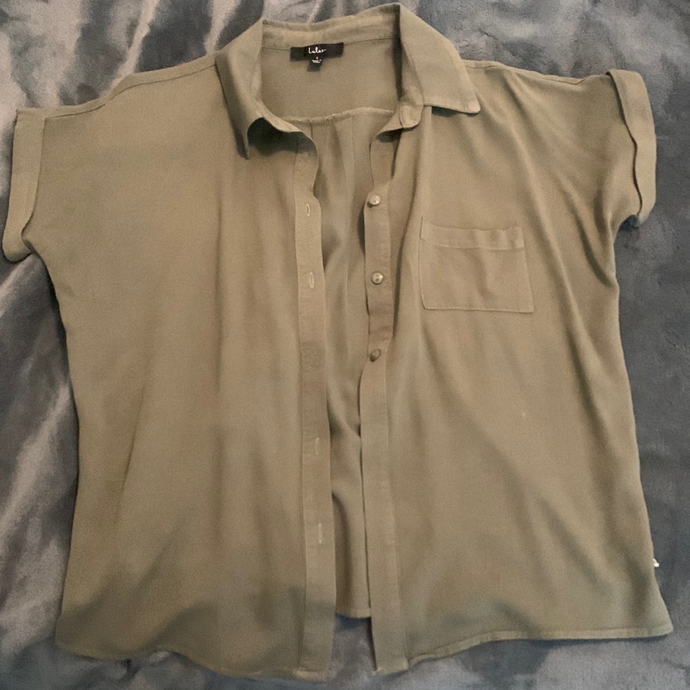 Lulus Blythe Olive Green Short Sleeve Button-Up Top